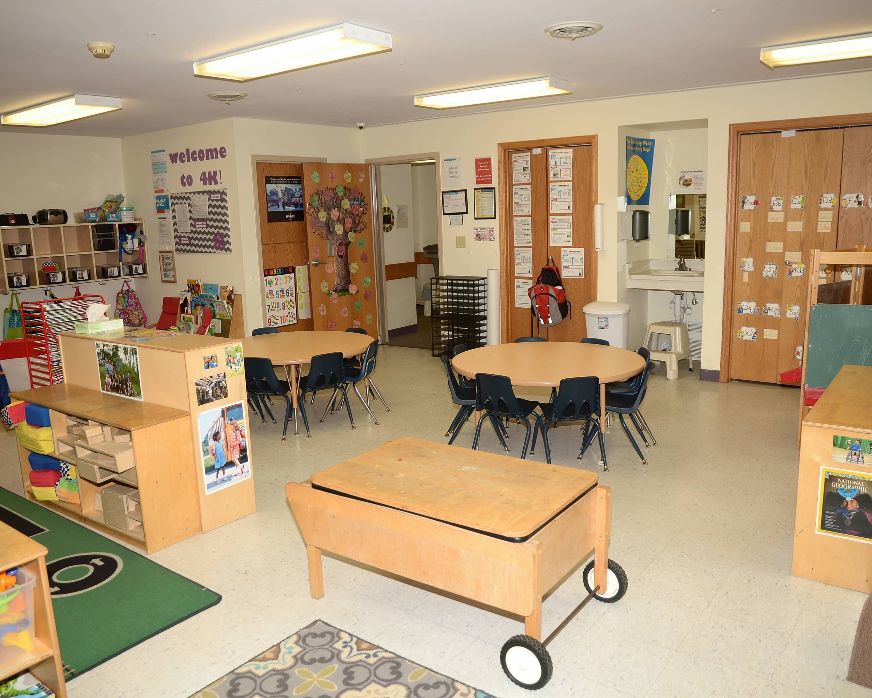 La Petite Academy of Waunakee in Waunakee, WI 5896 Woodland Dr La